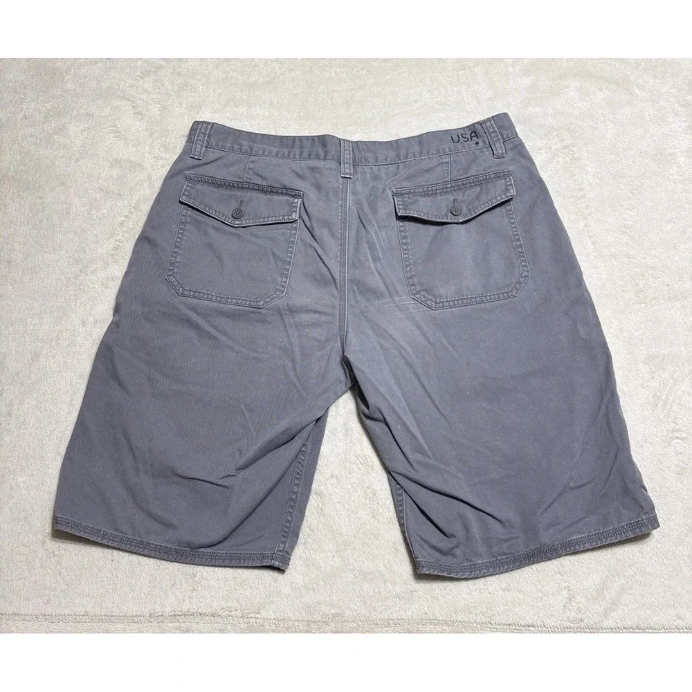 John Varvatos USA Chino Shorts Men's 36 Gray Flat Front